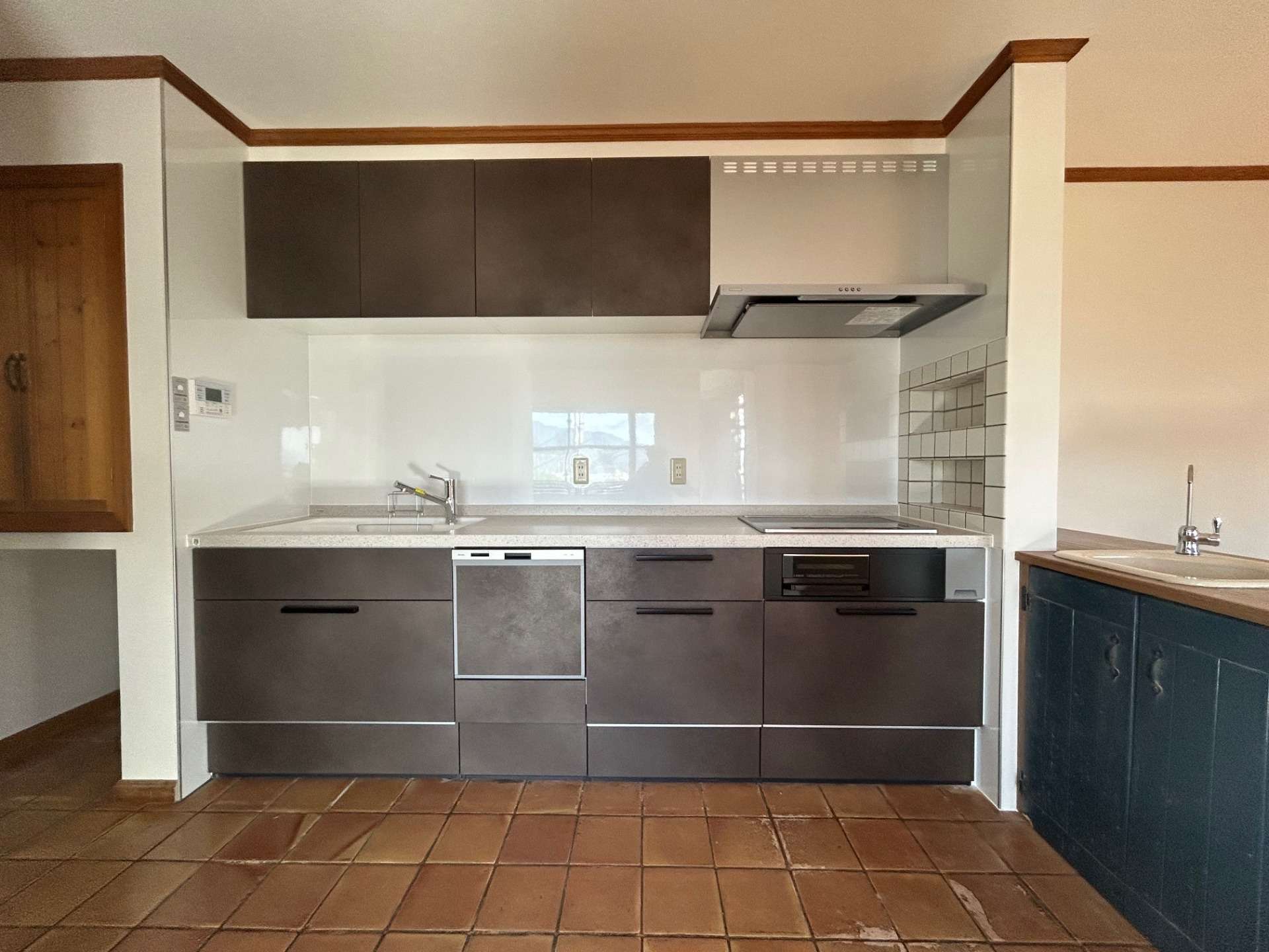 渋川市のオシャレで機能性の高いキッチンリフォーム